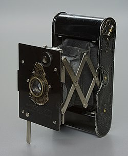 Le Vest Pocket Kodak offert par Hélène